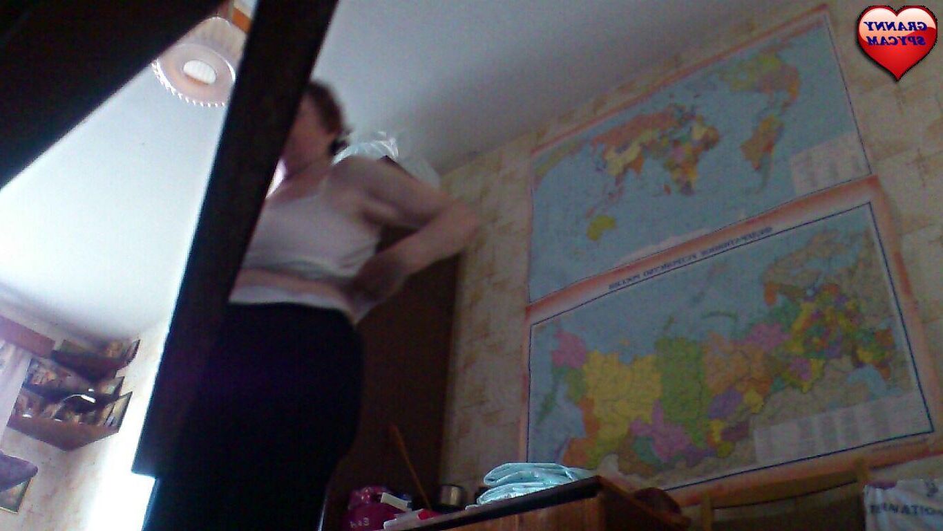 GRANNY SPYCAM 