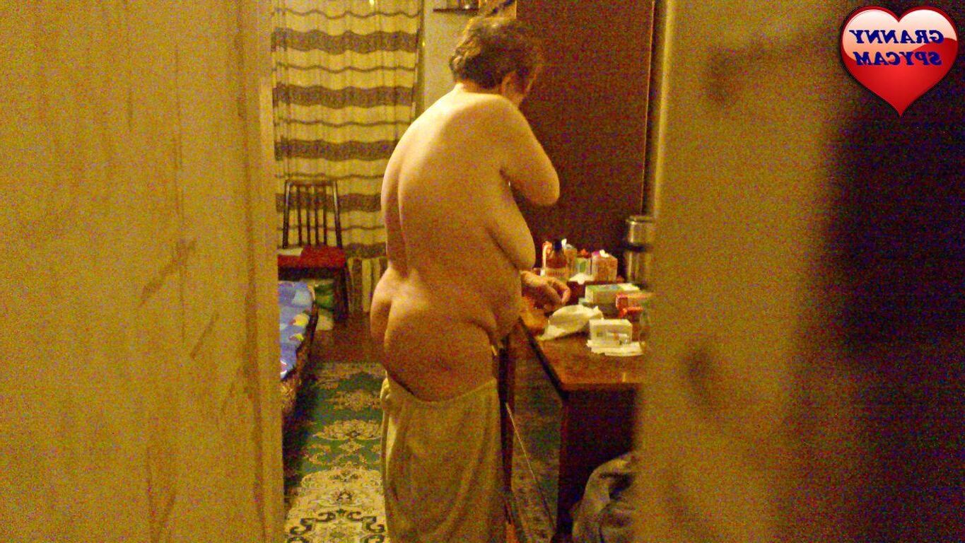 GRANNY SPYCAM 