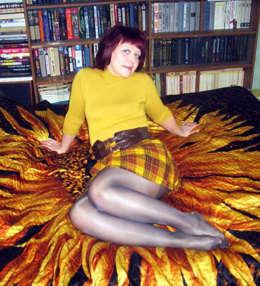 . Women fully dressed, no nudity