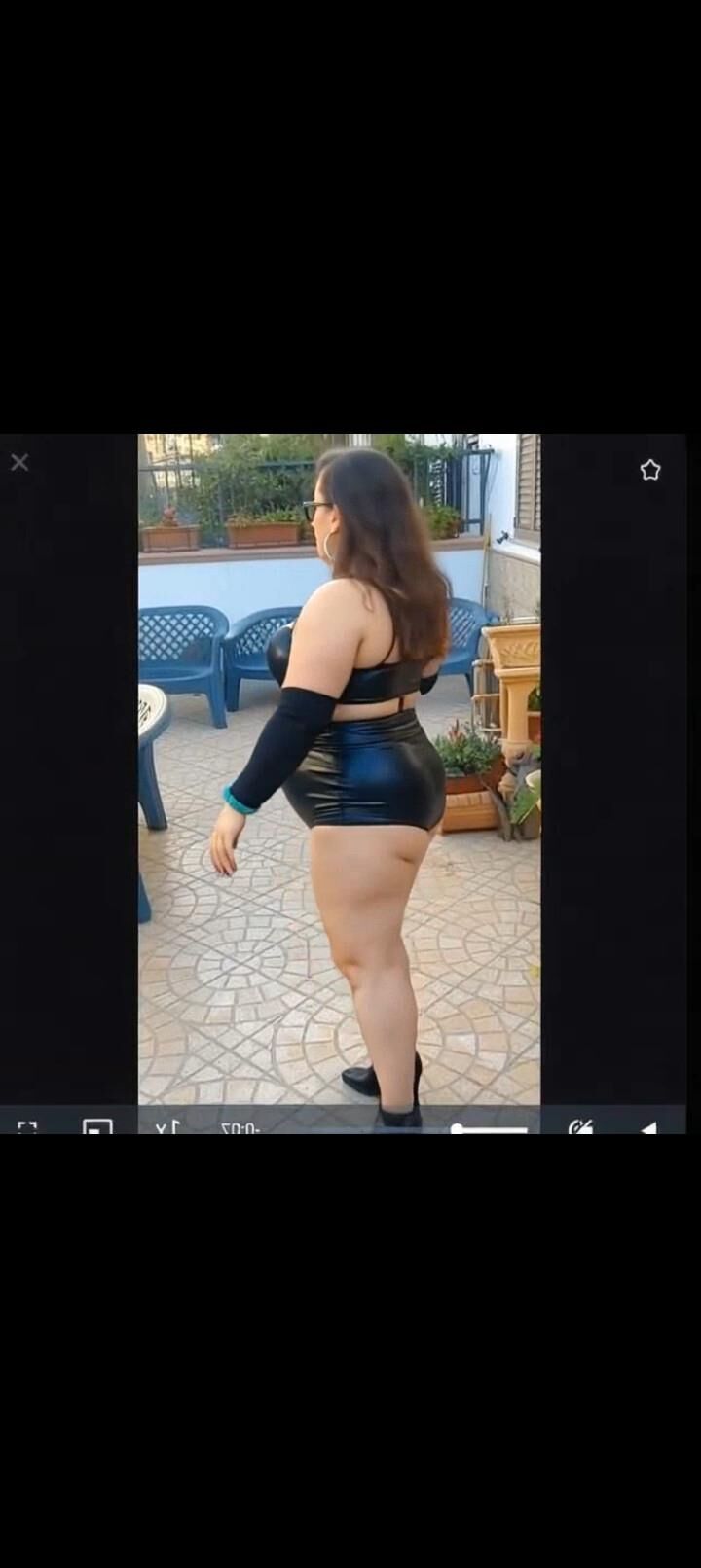 Mature italian ready for swinger