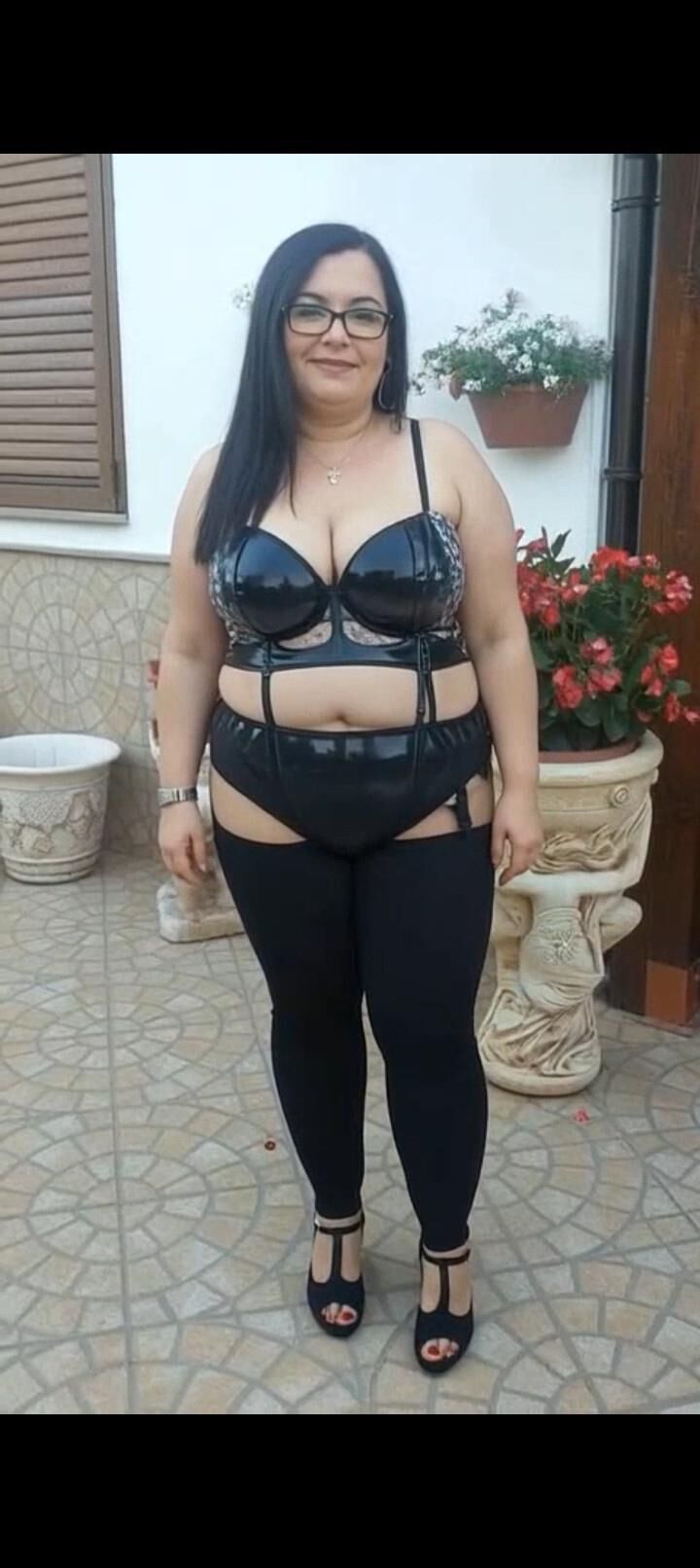 Mature italian ready for swinger