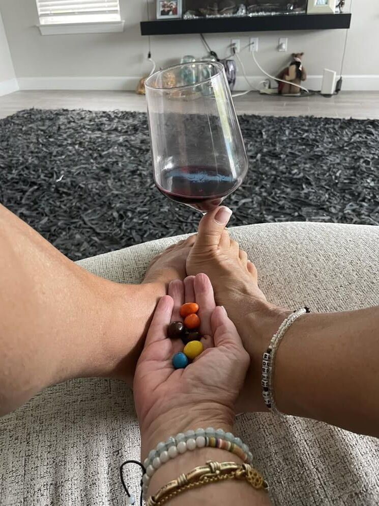  Legs, Feet and Toes