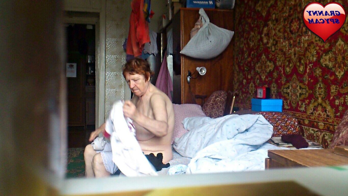 GRANNY SPYCAM 