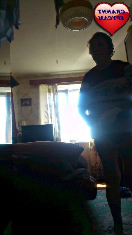 GRANNY SPYCAM 