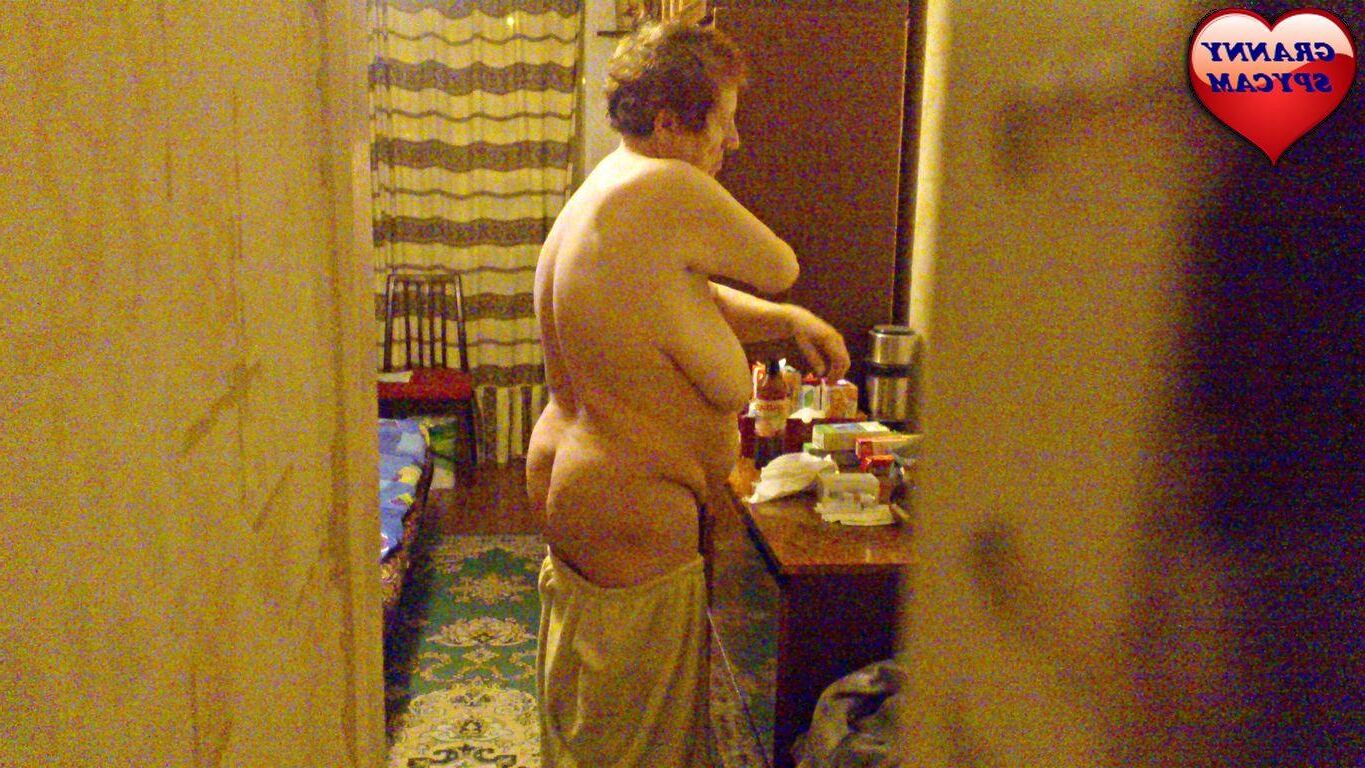 GRANNY SPYCAM 