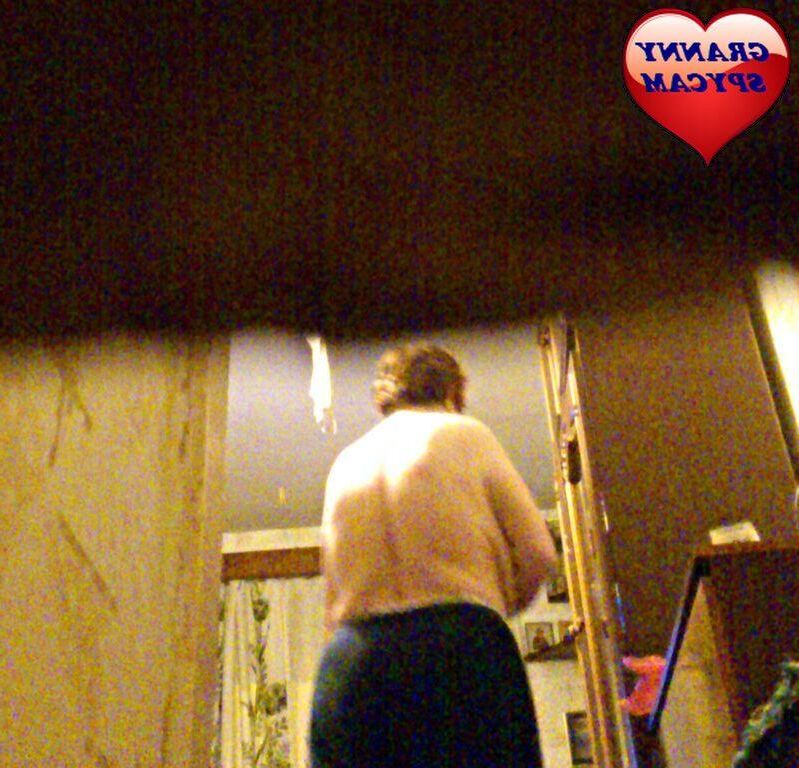 GRANNY SPYCAM 