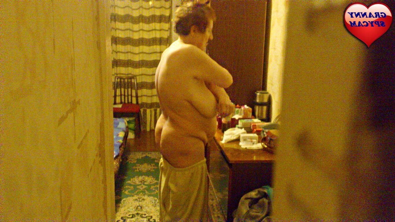 GRANNY SPYCAM 