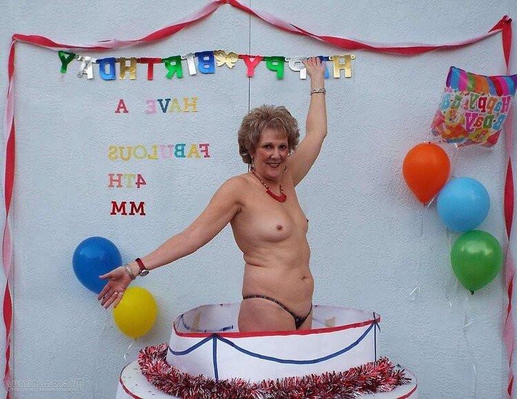 Magnificent GILF