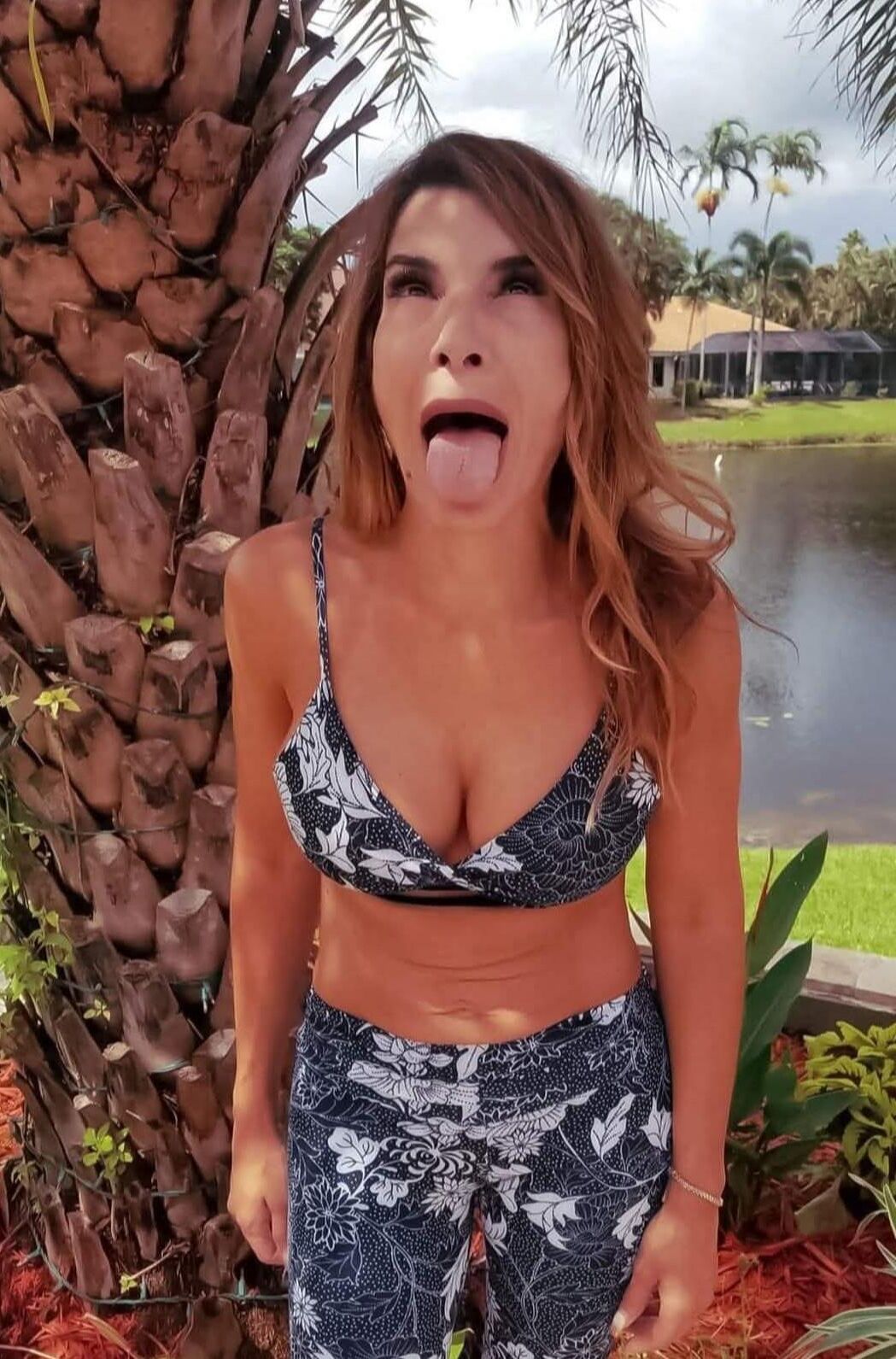 His Mom Looks Like A Pornstar #