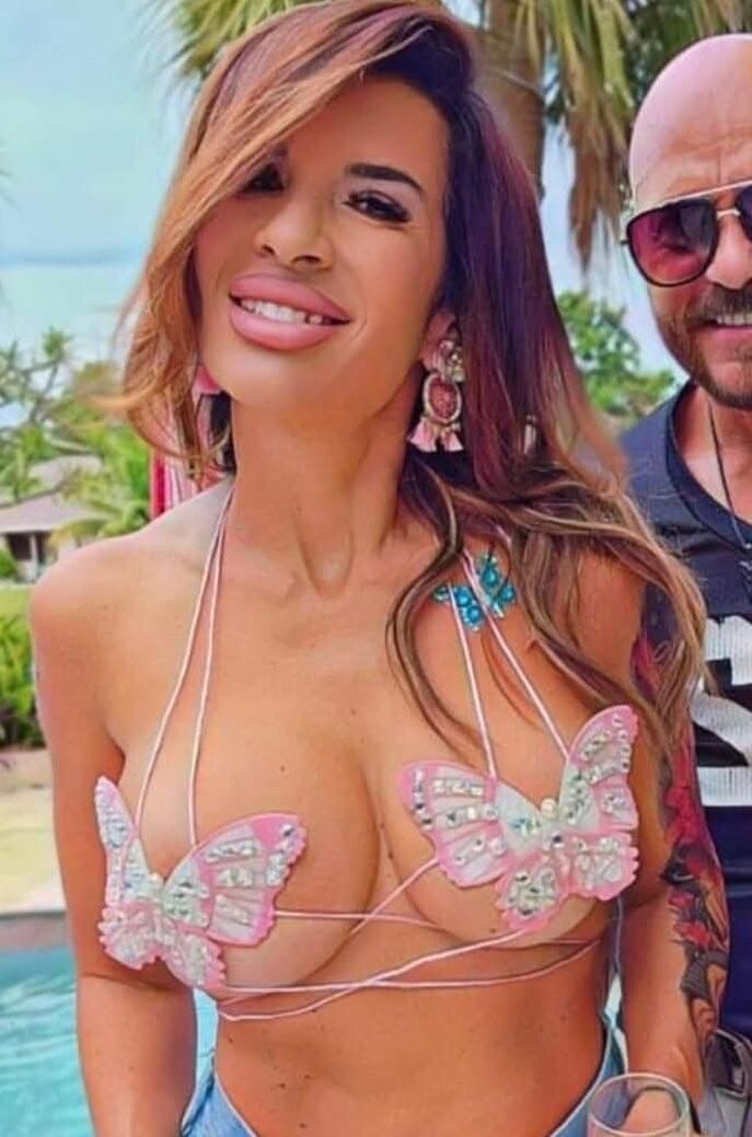His Mom Looks Like A Pornstar #