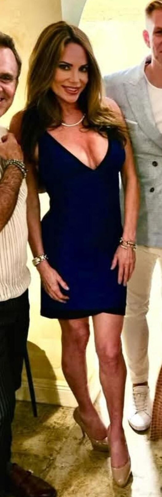 His Mom Looks Like A Pornstar #