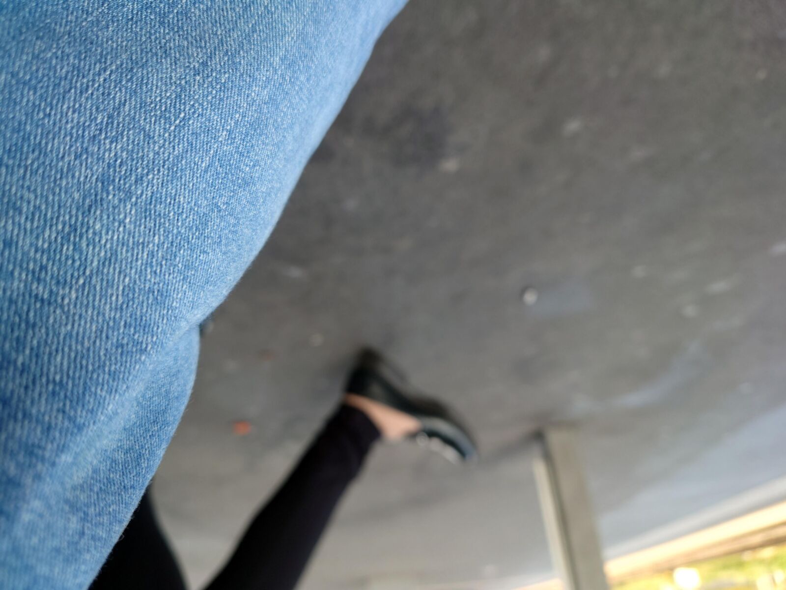 Sie ist Rauch, sie ist verknallt, sie schadet sich aus