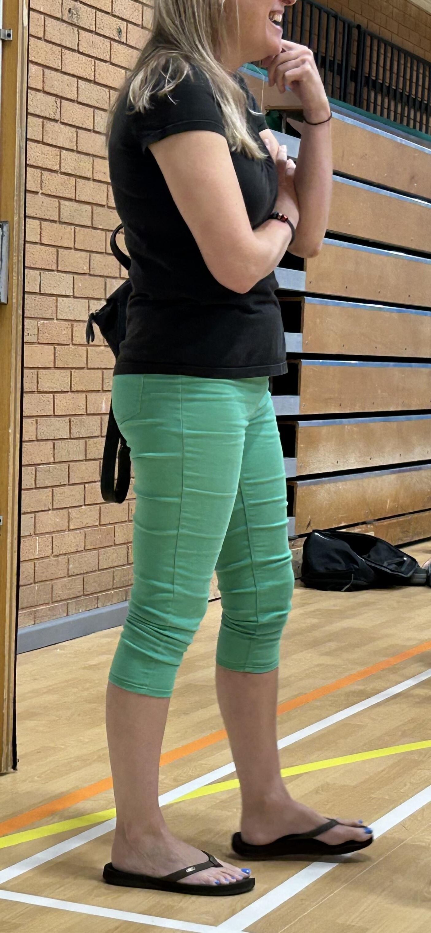 Sexy MILF bum in tight trousers