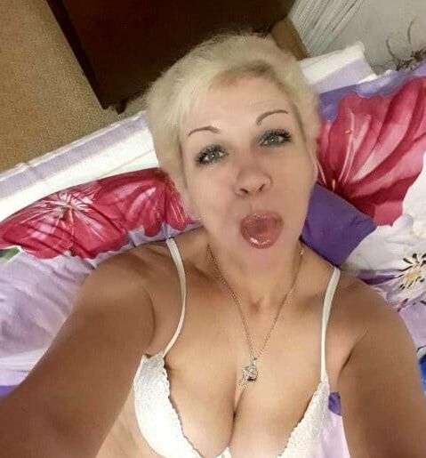 Blonde Russian mature Irina from town Kirovskye