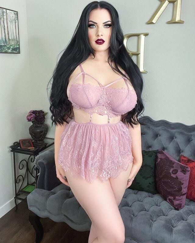 Raven Big Butt Big Tits Beauty BrunetteMilf Mixed Hot Shots