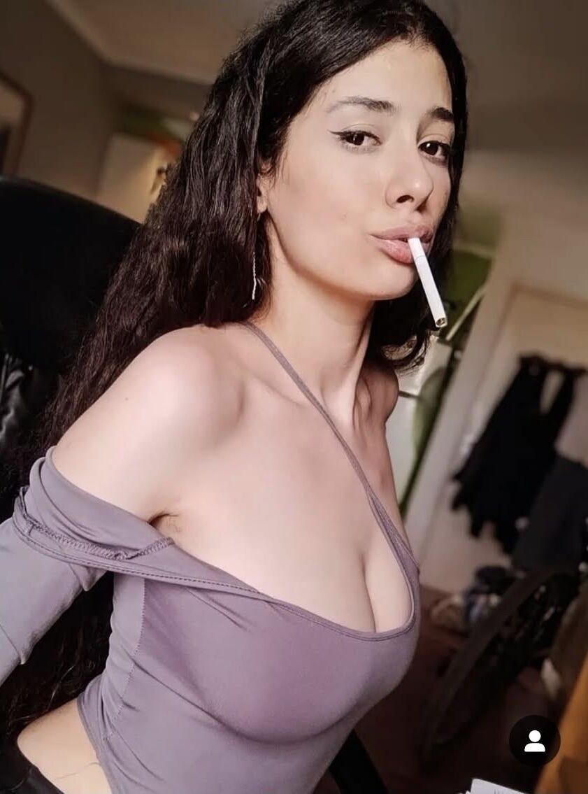 smoking empirE 