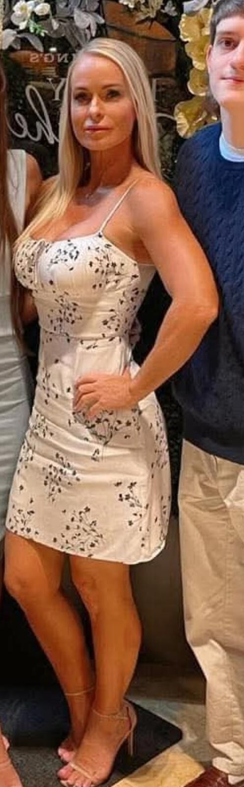 His Mom Looks Like A Pornstar #