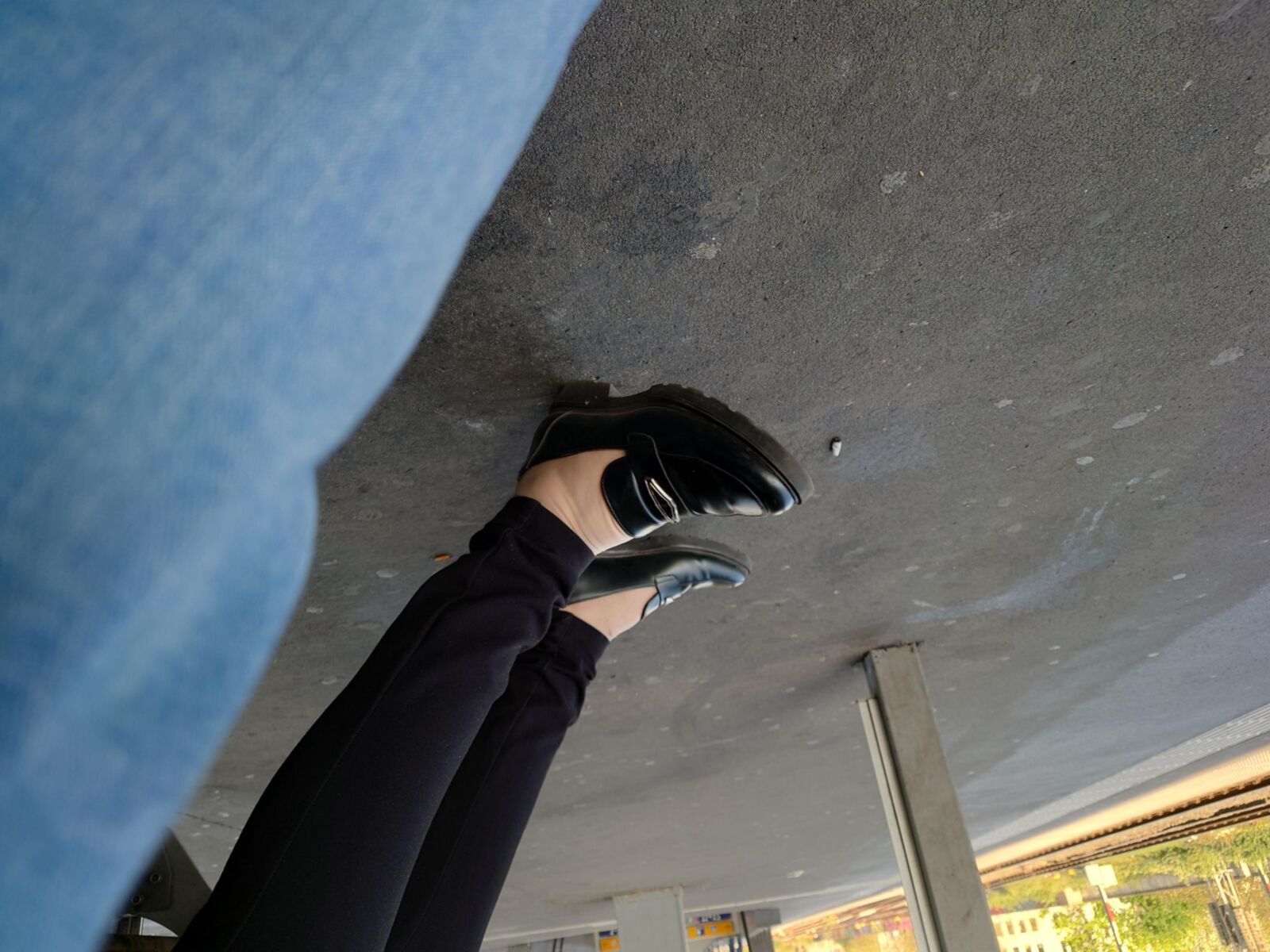 Sie ist Rauch, sie ist verknallt, sie schadet sich aus