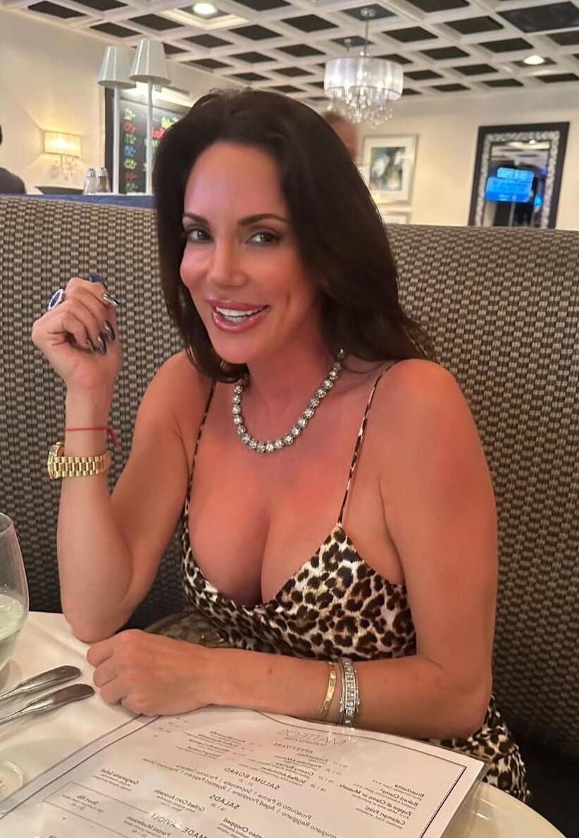 His Mom Looks Like A Pornstar #
