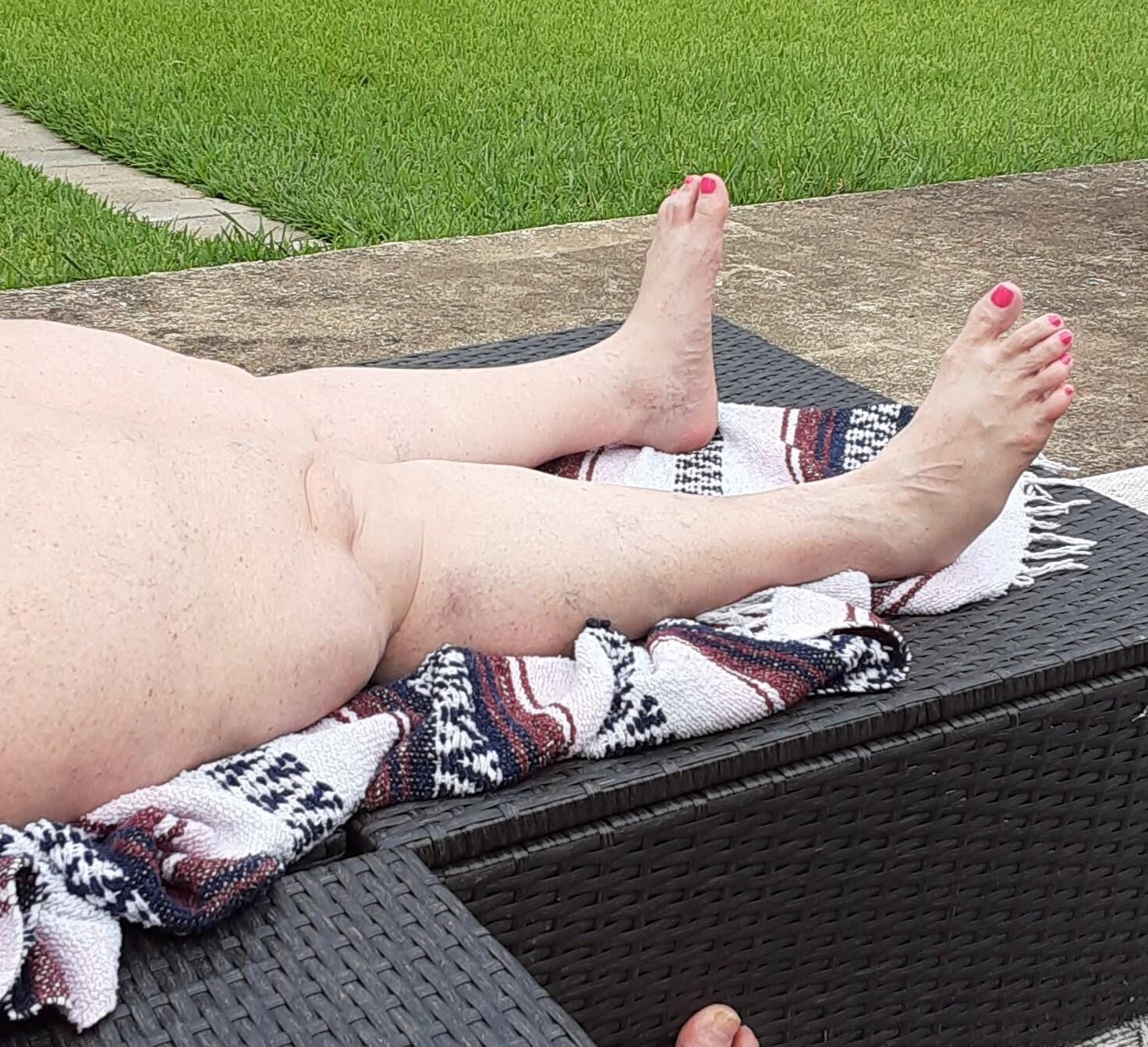 Bbw feet