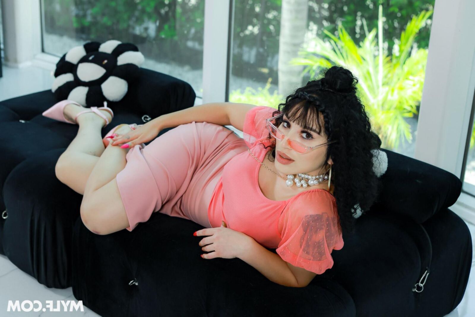 Rio Rain New Milf Alert, Even Strip Clubs Beg for Rio Rain