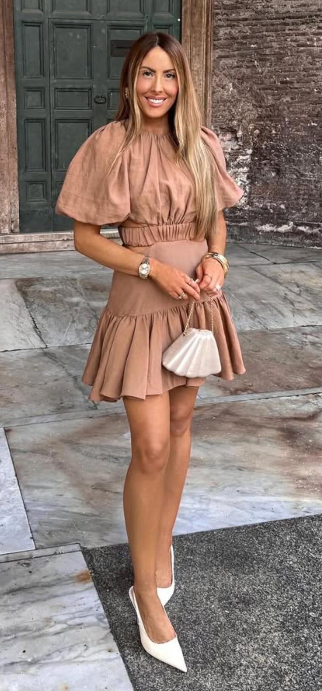Her royal smugness SELF OBSESSED YR OLD Lisa cum her 