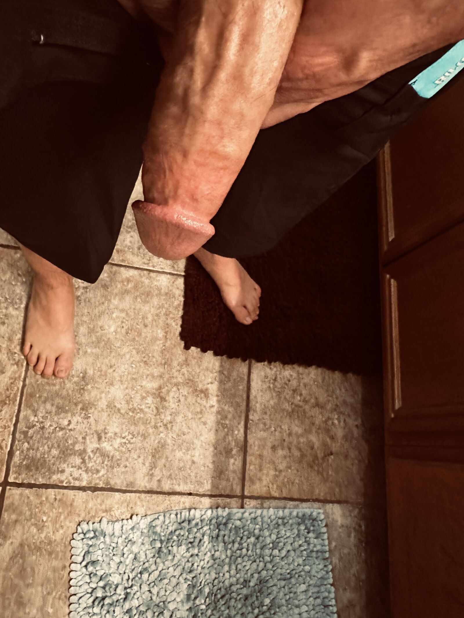私の新しいショートパンツが好きな人