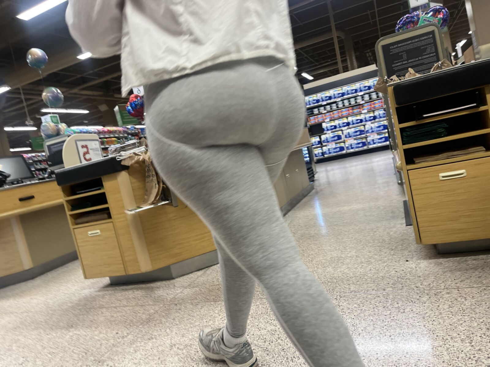Candid Pawgs Leggings