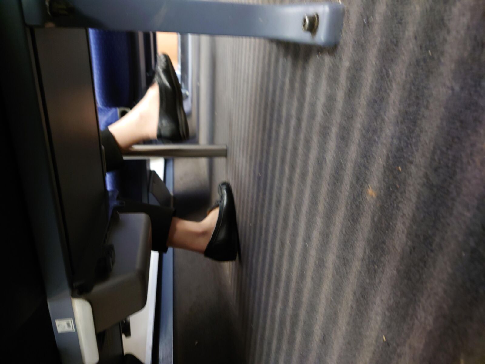 Office MOM in Loose Loafers
