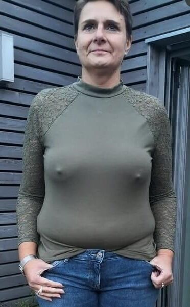 Granny Milf see throut 