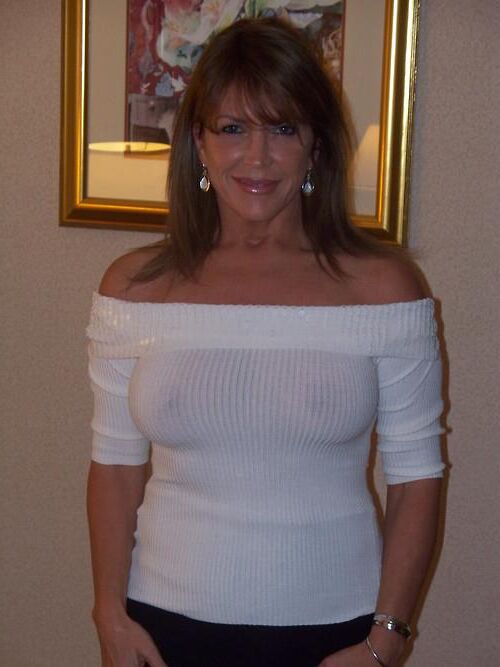 Granny Milf see throut 