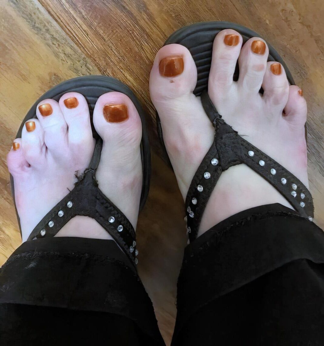 Bbw feet