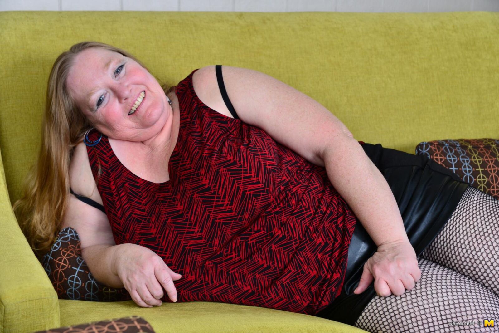 Big and Beautiful Linzi