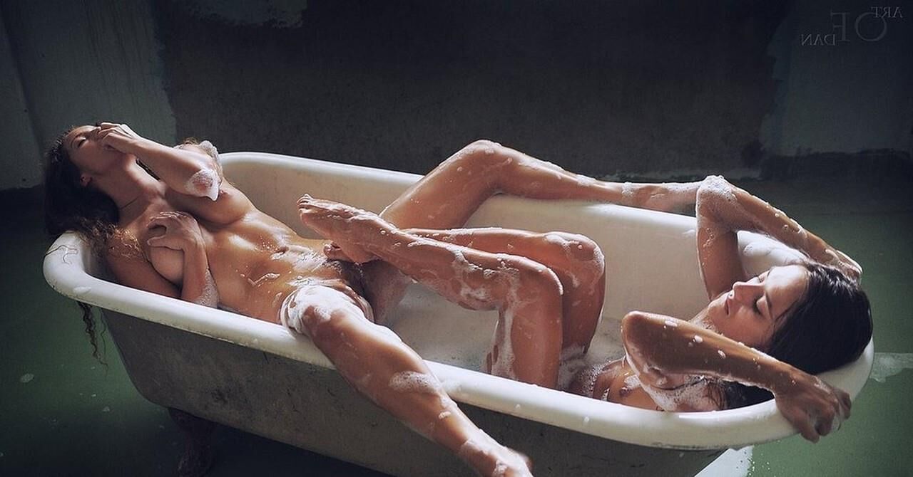 Erotic ART 