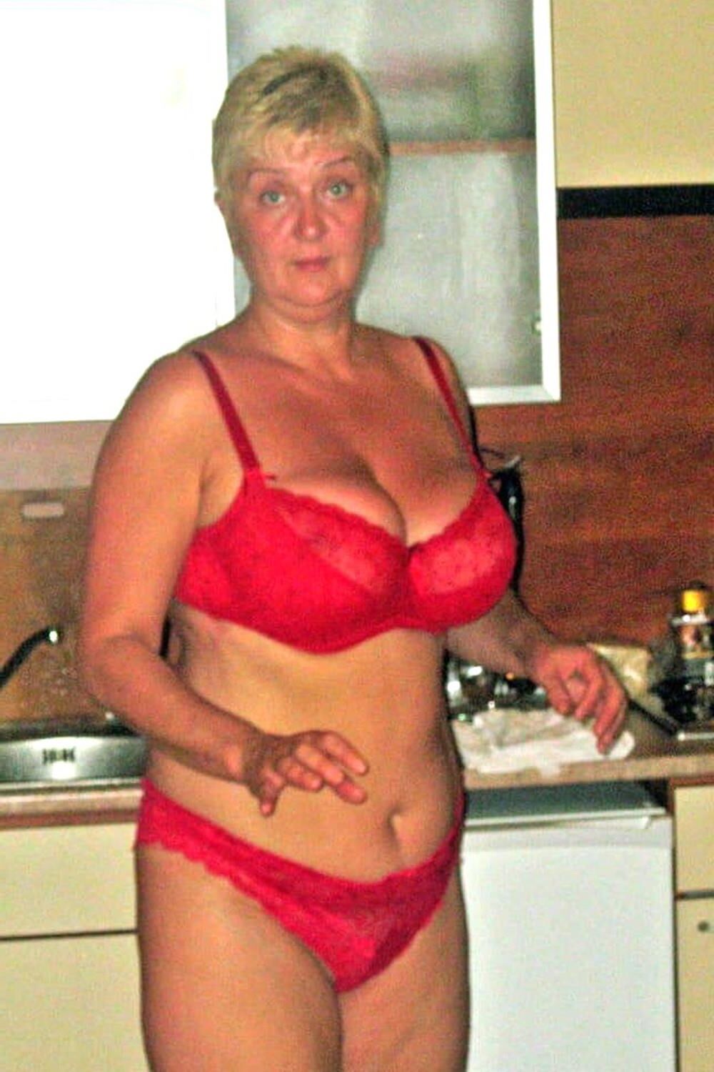 Posando en rojo