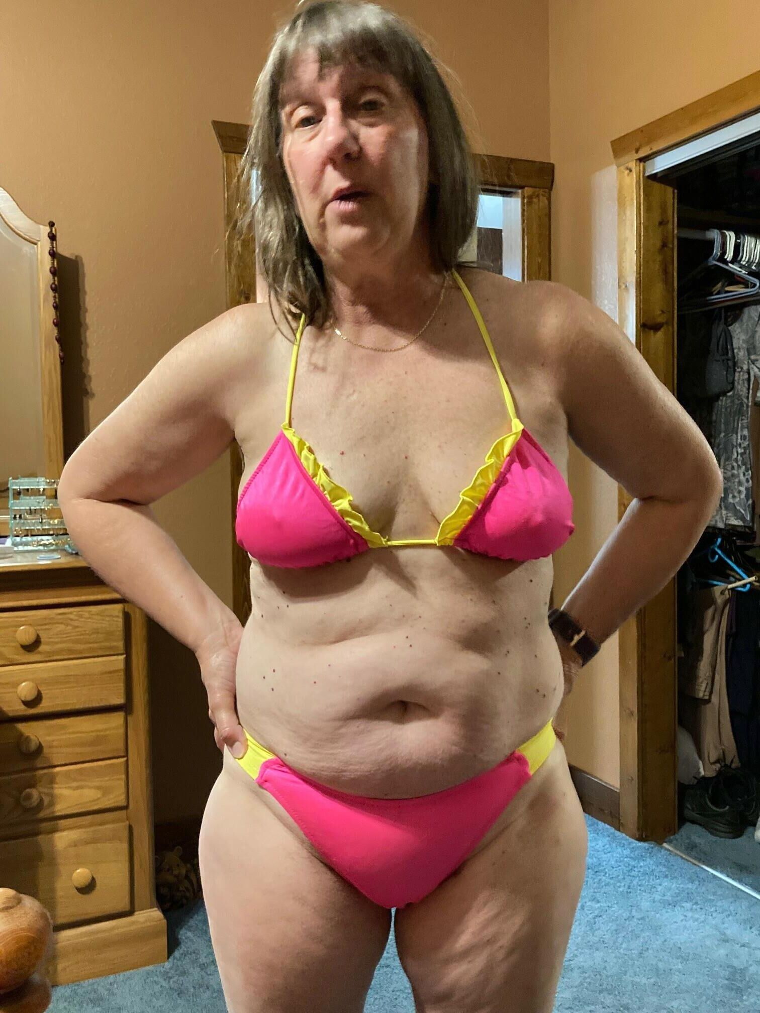 Abuelas bikini