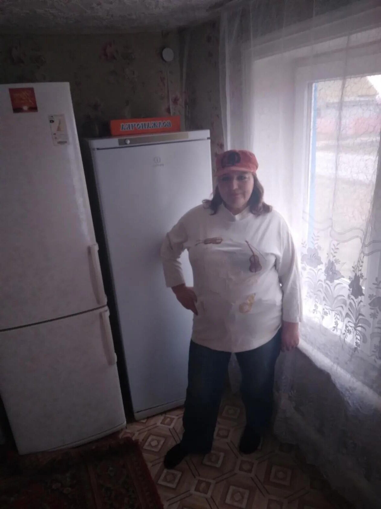 Зрелая русская Елена из Томска показала свои сиськи