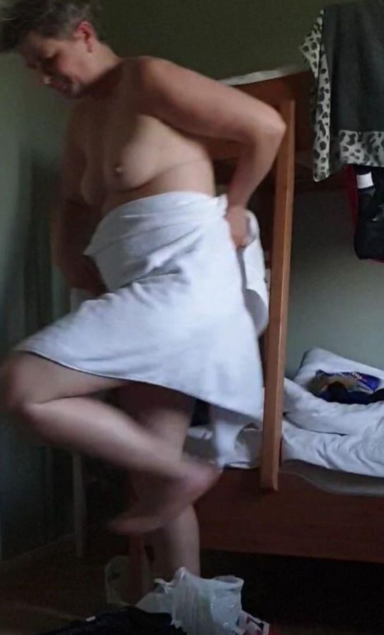 Skanky Swedish slut caught on candid camera 