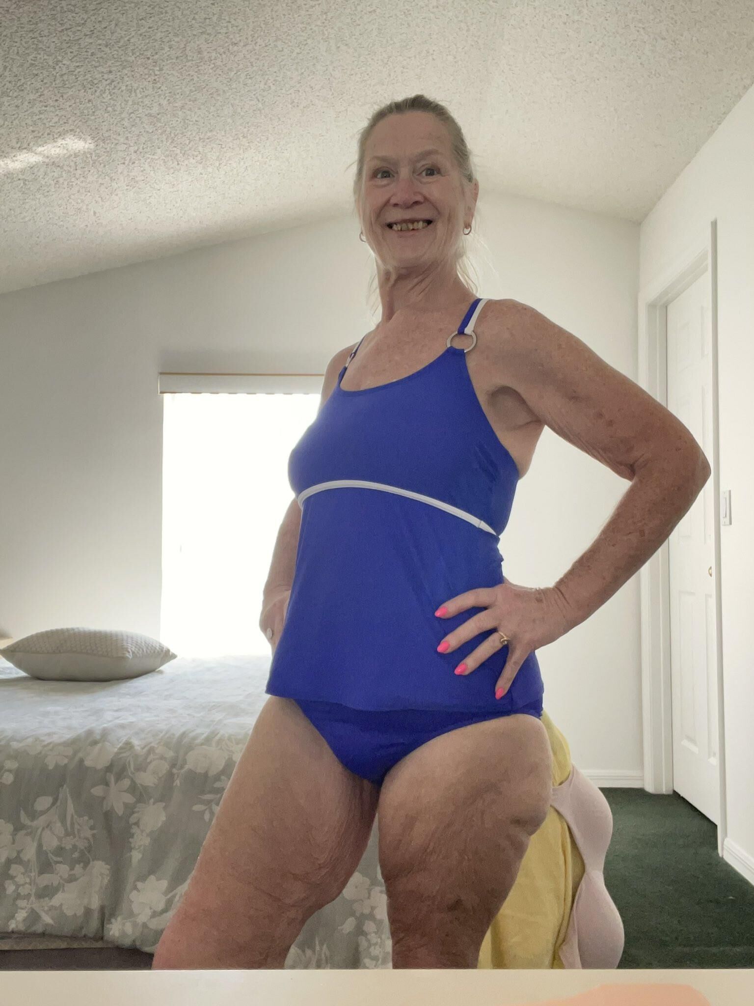 Abuelas bikini