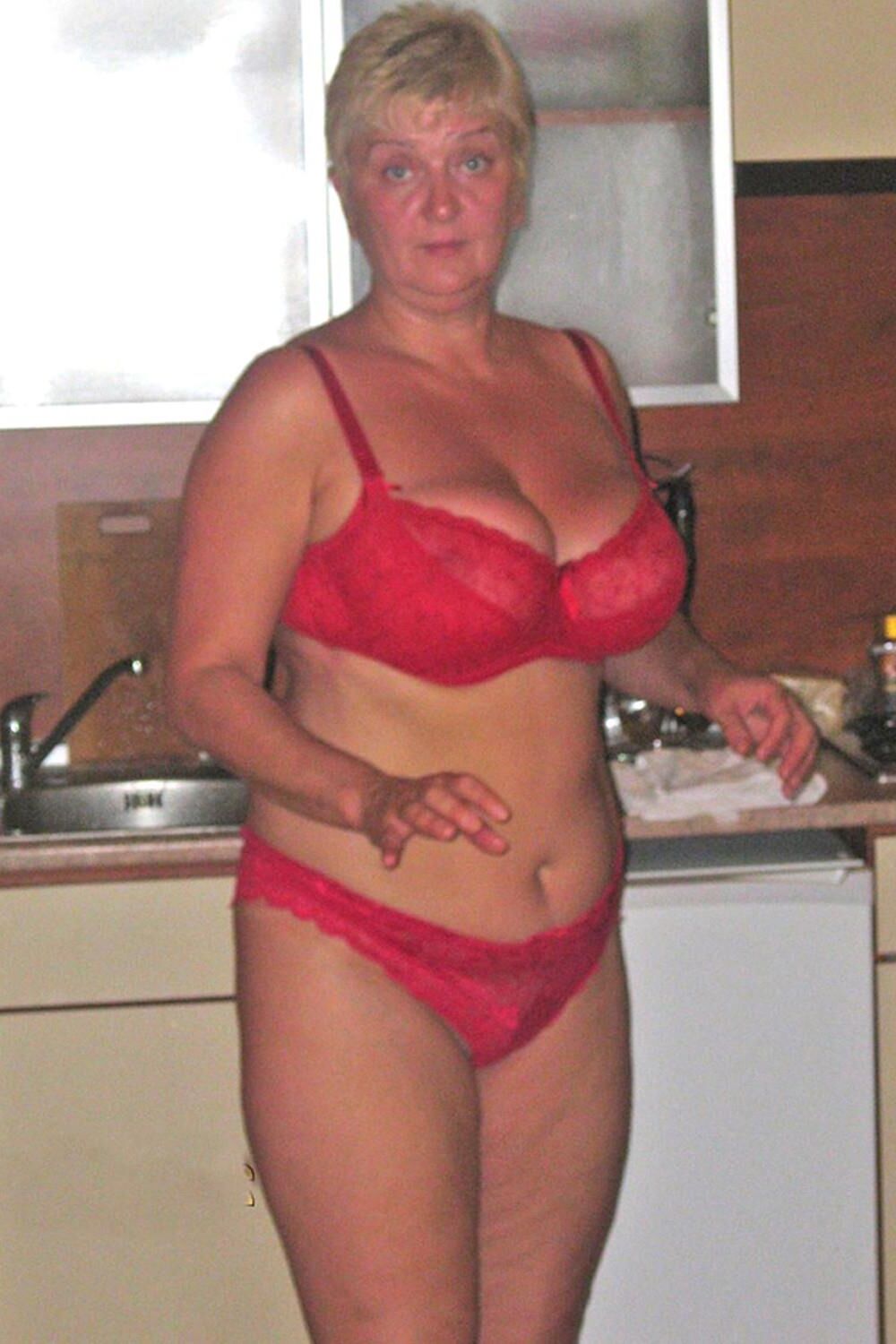 Posando en rojo