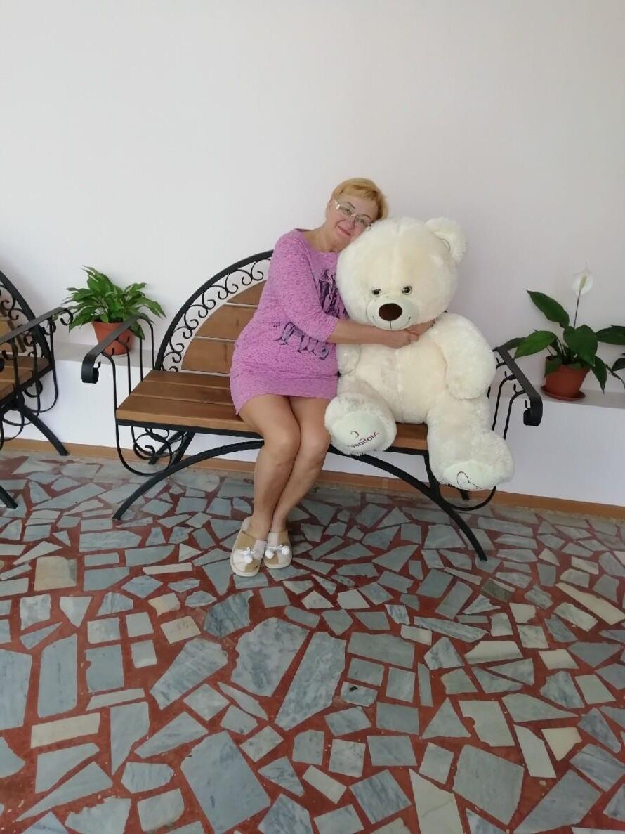 Over Valentina from Murmansk in Northern Russia