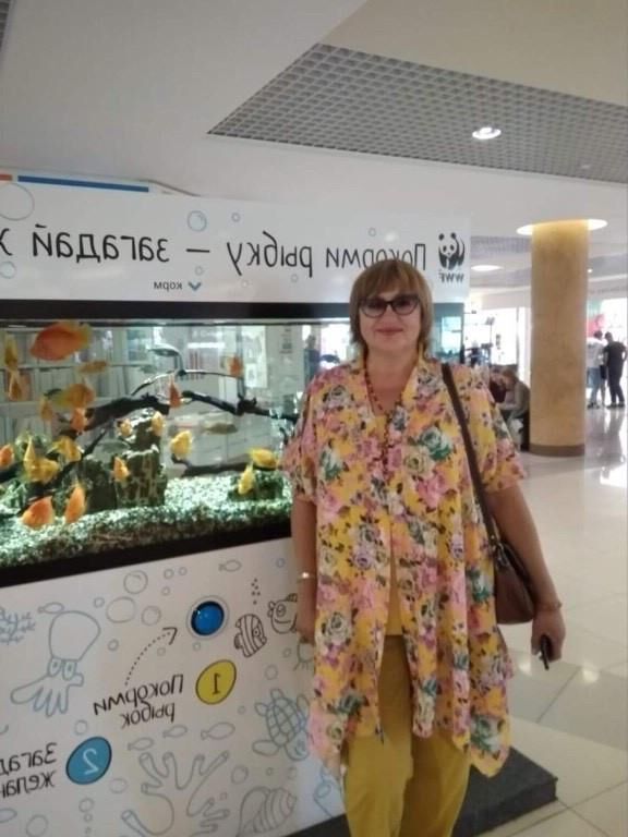 Зрелая русская Елена из Томска показала свои сиськи