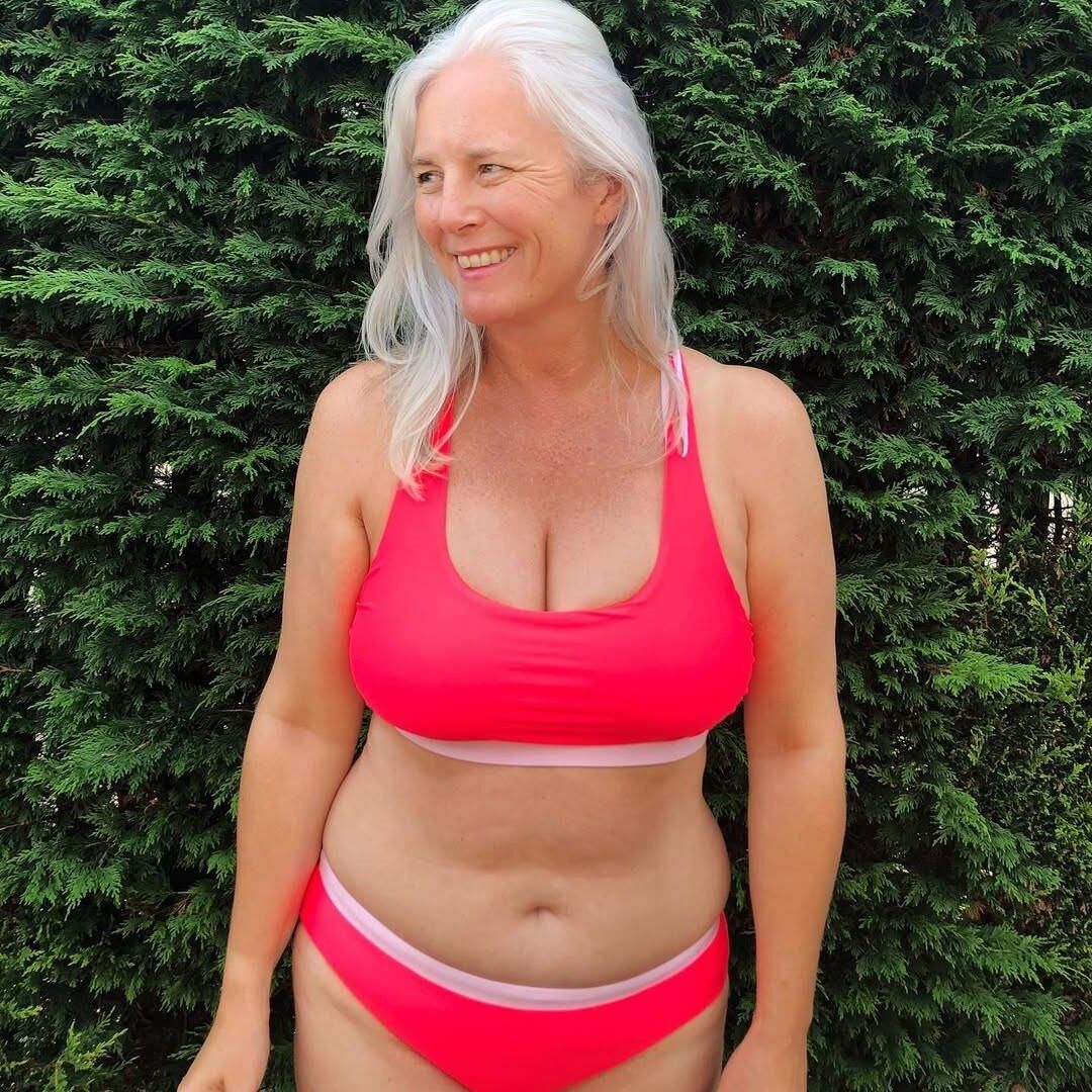 Abuelas bikini