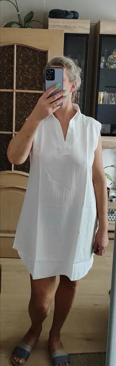 sexy busty mature slut 