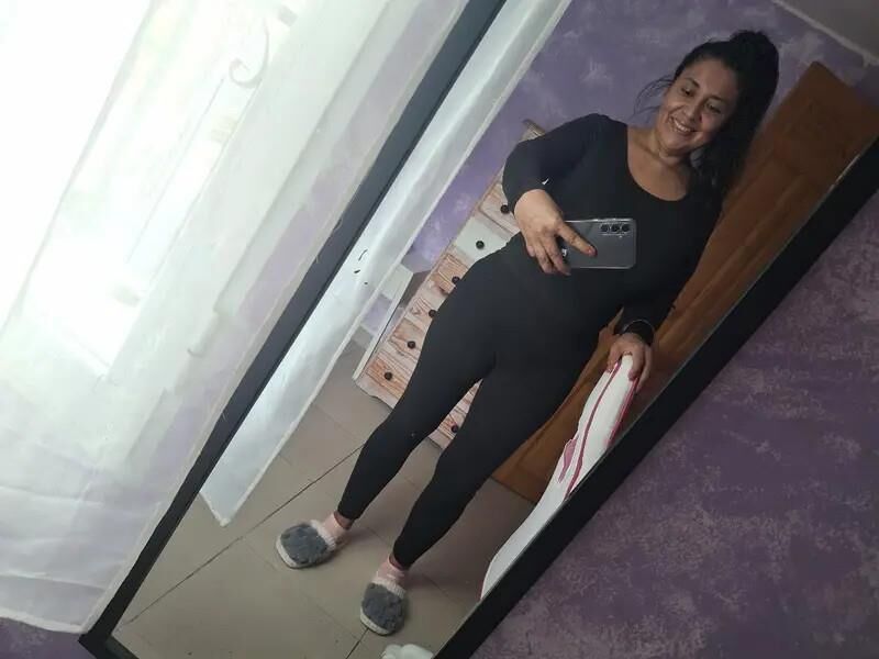 sexy busty mature slut