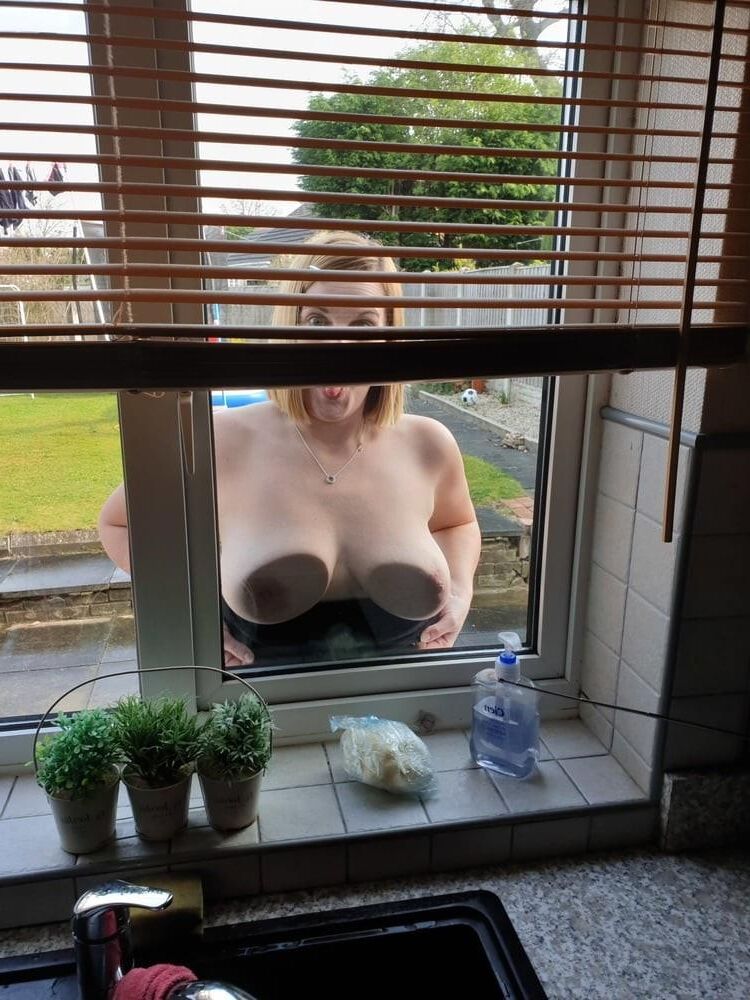MILFS AND GILFS 
