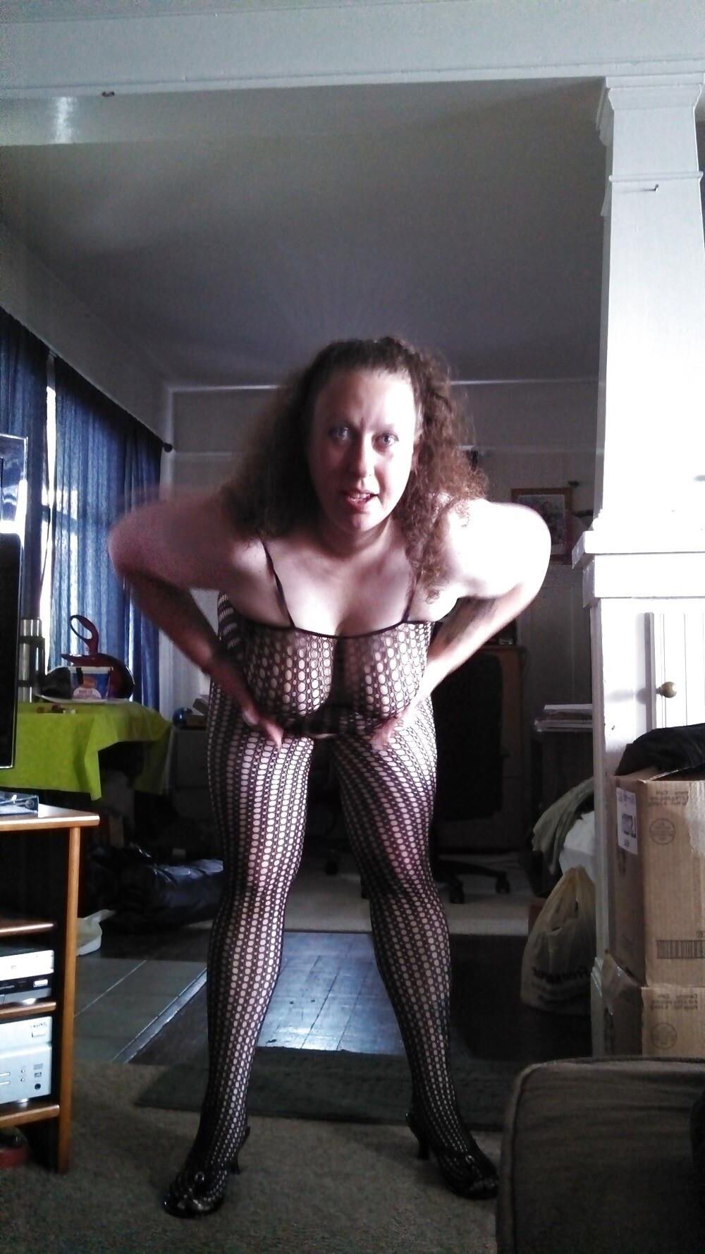 Шлюха BBW нуждается в обнаженной.