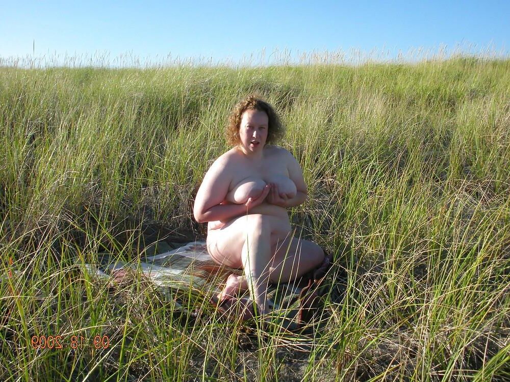 Шлюха BBW нуждается в обнаженной.