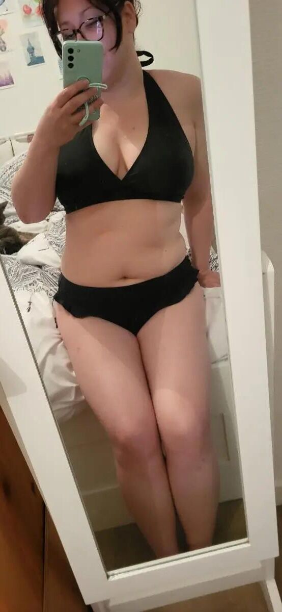 sexy busty mature slut 