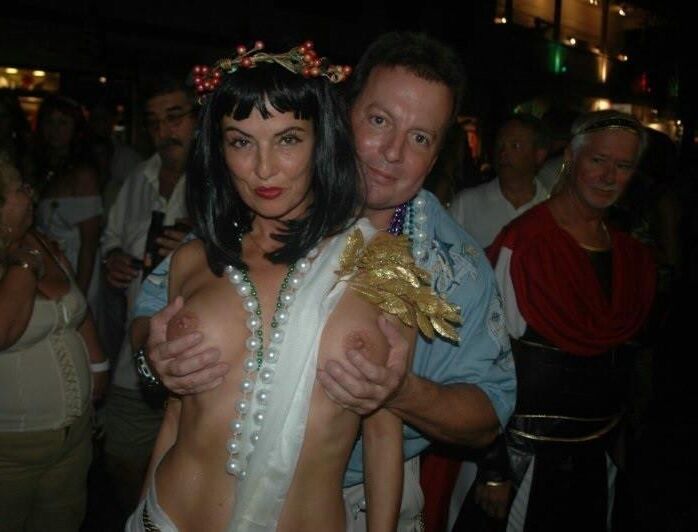 Dangerous Wives and Bimbos